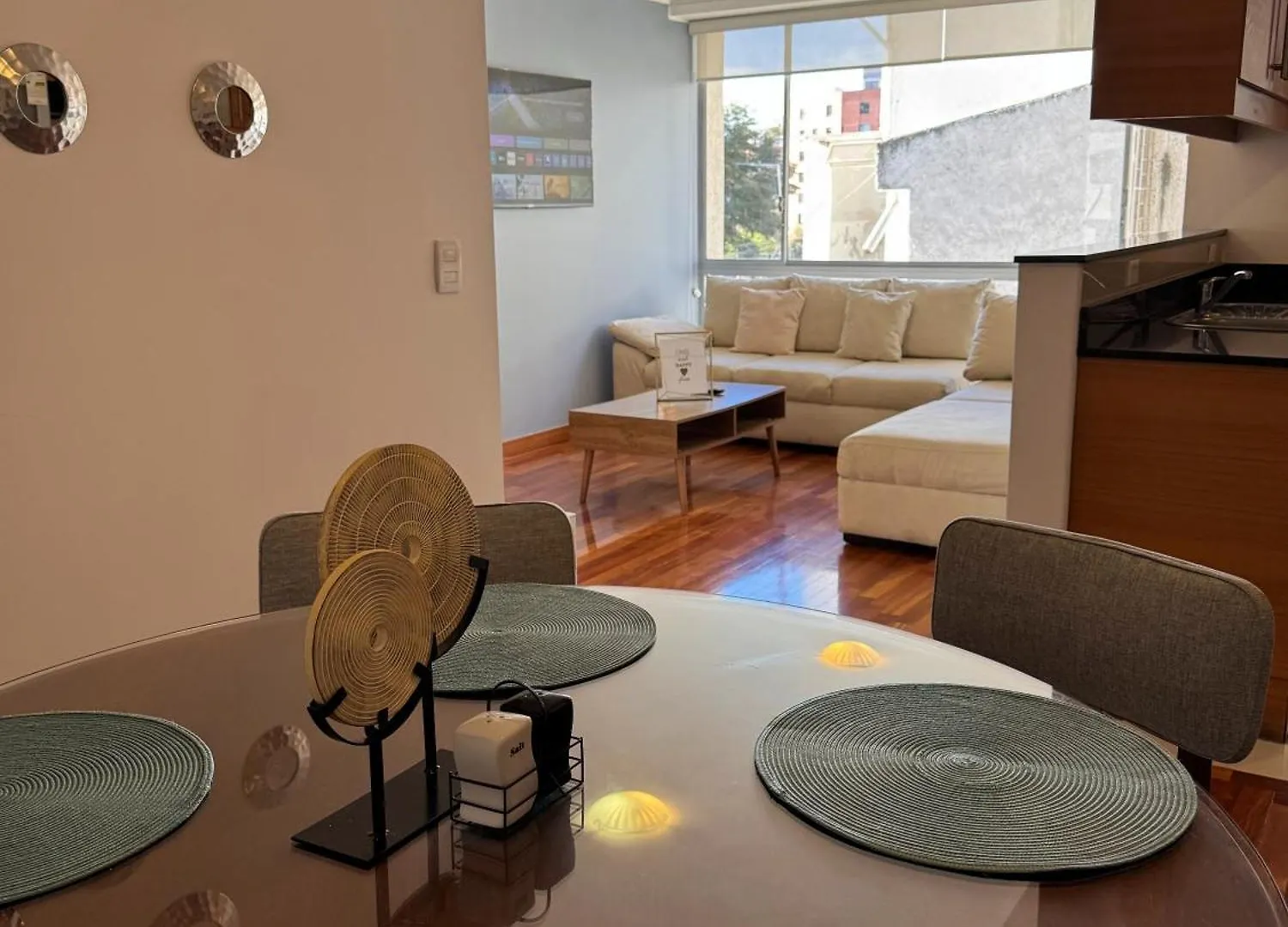 Hermoso Apartamento Calle Whymper - 2 Habitaciones - Quito Apartament